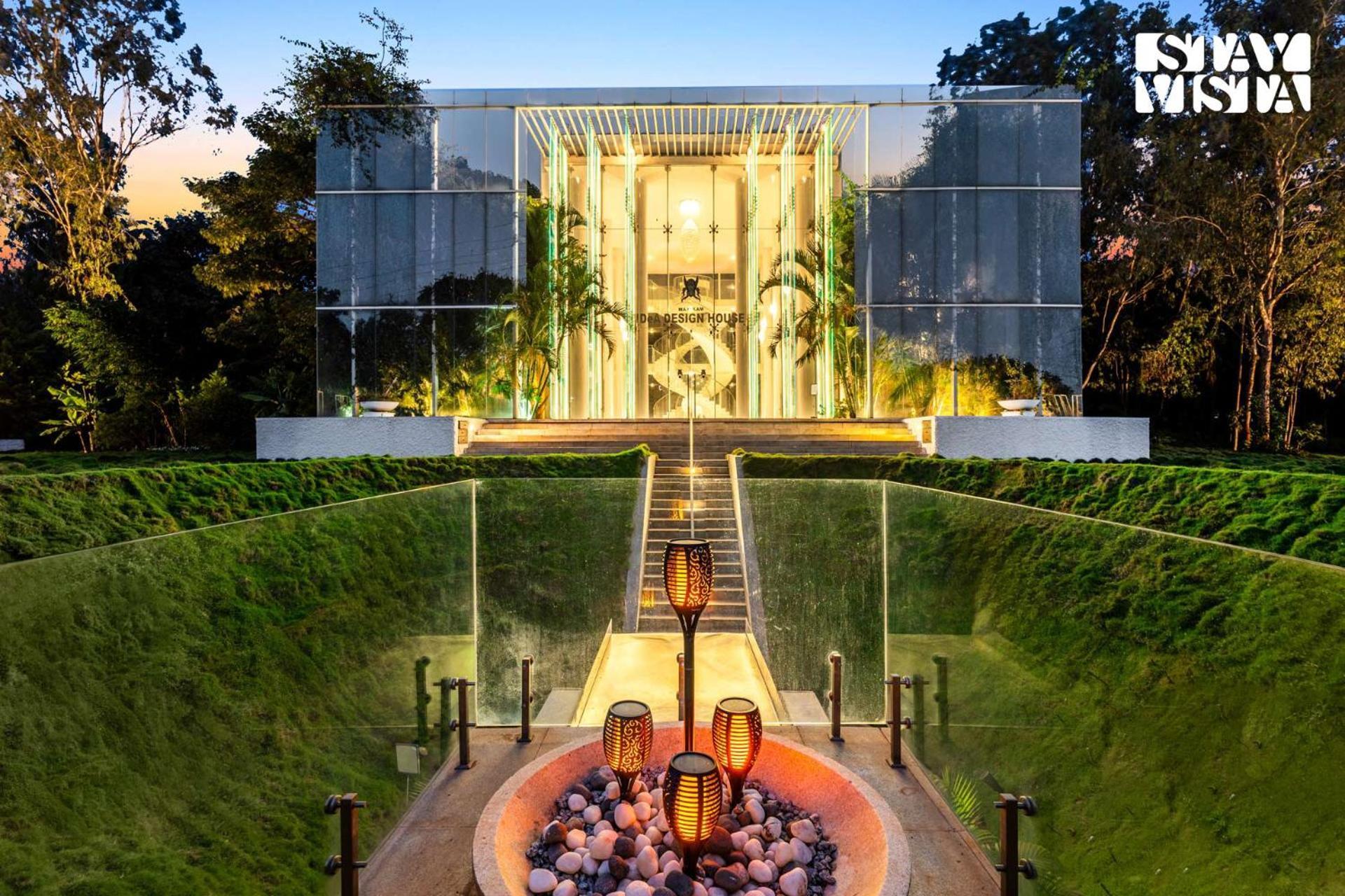 The Crystal Hall India'S Only All Glass Villa Бангалор Экстерьер фото